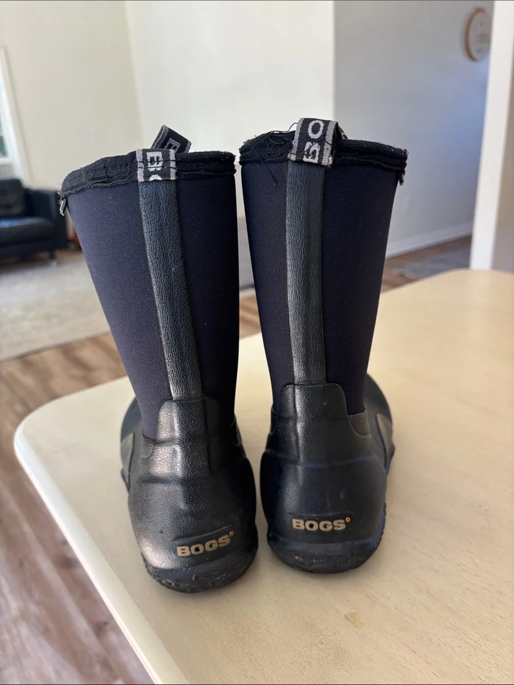 Bogs Classic Mid Waterproof Winter/Rain Boots – Women’s Size 7